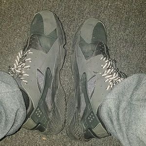 Grey hurraches